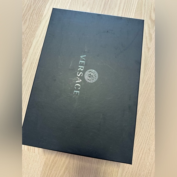 PFF ONLY 💕VERSACE Medusa Biggie Satin Platform Sandals size 37.5 (US 7) - Picture 15 of 16